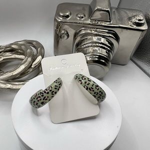 Acrylic‎ Earrings NEW